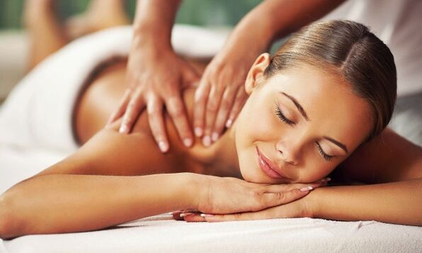 A massage course helps to eliminate osteochondrosis of the thoracic spine