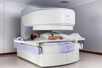 MRI to diagnose breast osteochondrosis